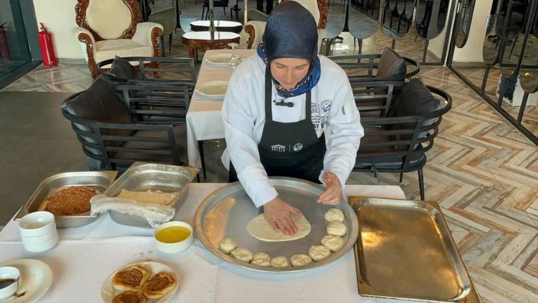 Hatay’ın Eşsiz Tatlarından Kaytaz Böreği Artık Avrupa’da Marka! 3